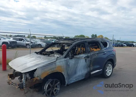 2019 Hyundai Santa Fe Limited from USA, damaged, VIN 5NMS5CAD8KH053920